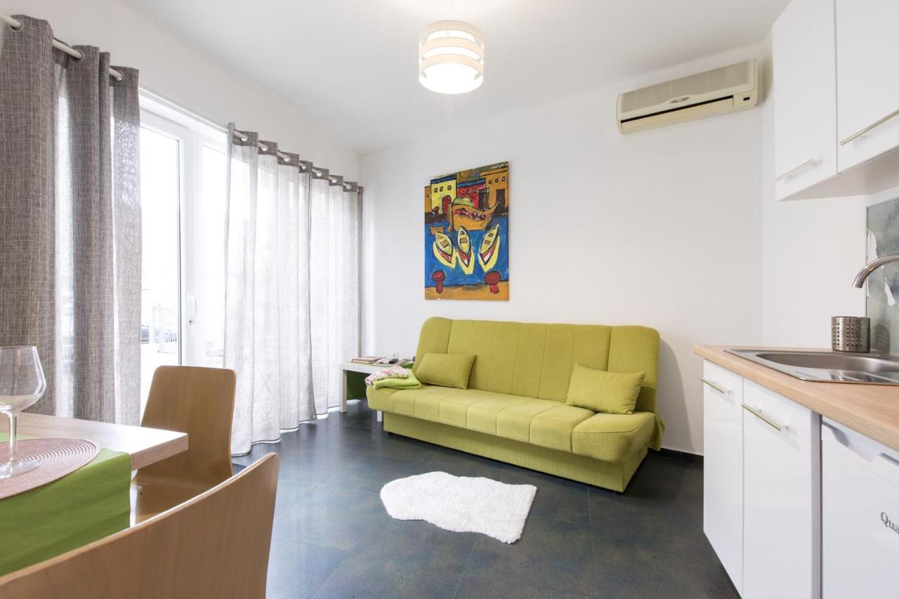 Apartment Lauro Opatija, Ground Floor, Parking, Near Sea ภายนอก รูปภาพ